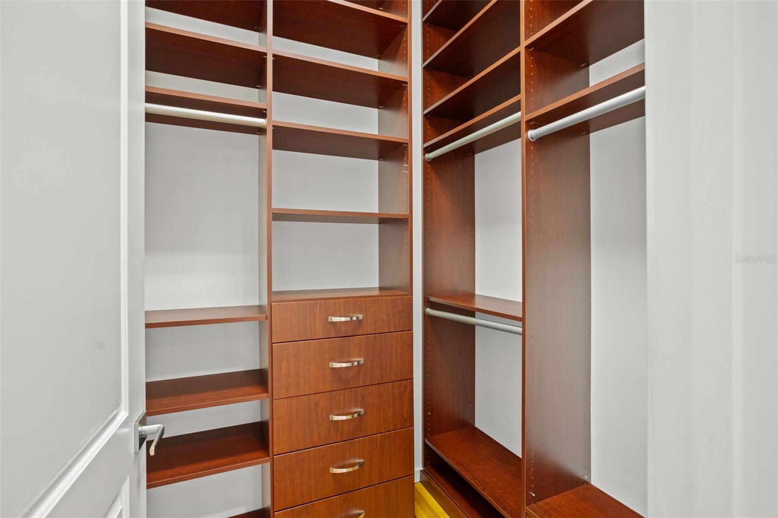 CONWILL ESTATES - Residential