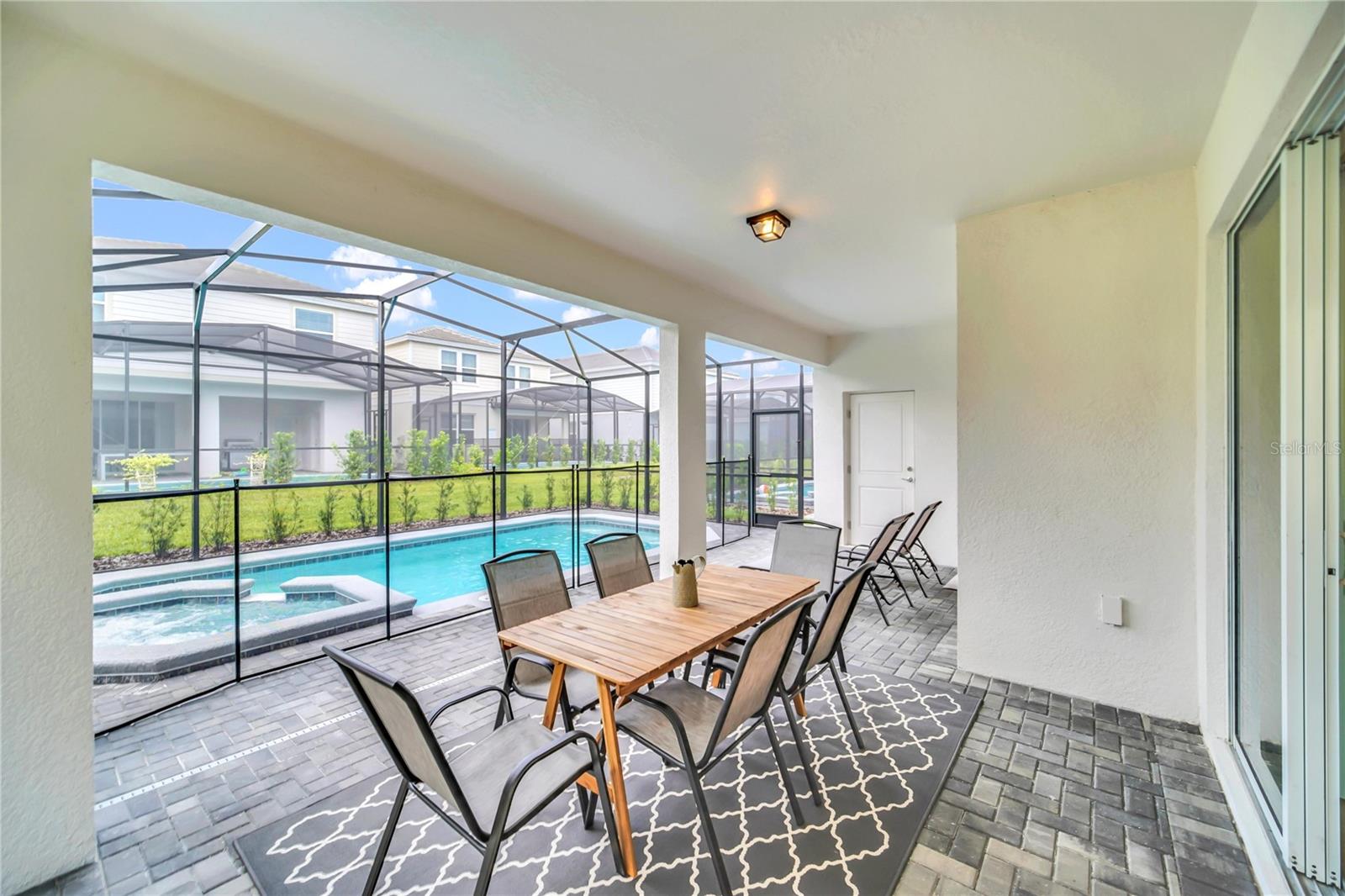 SOLTERRA PH 2B - Residential Lease