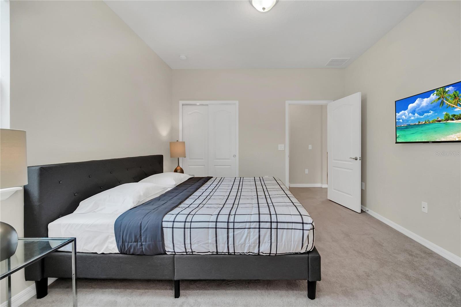 SOLTERRA PH 2B - Residential Lease