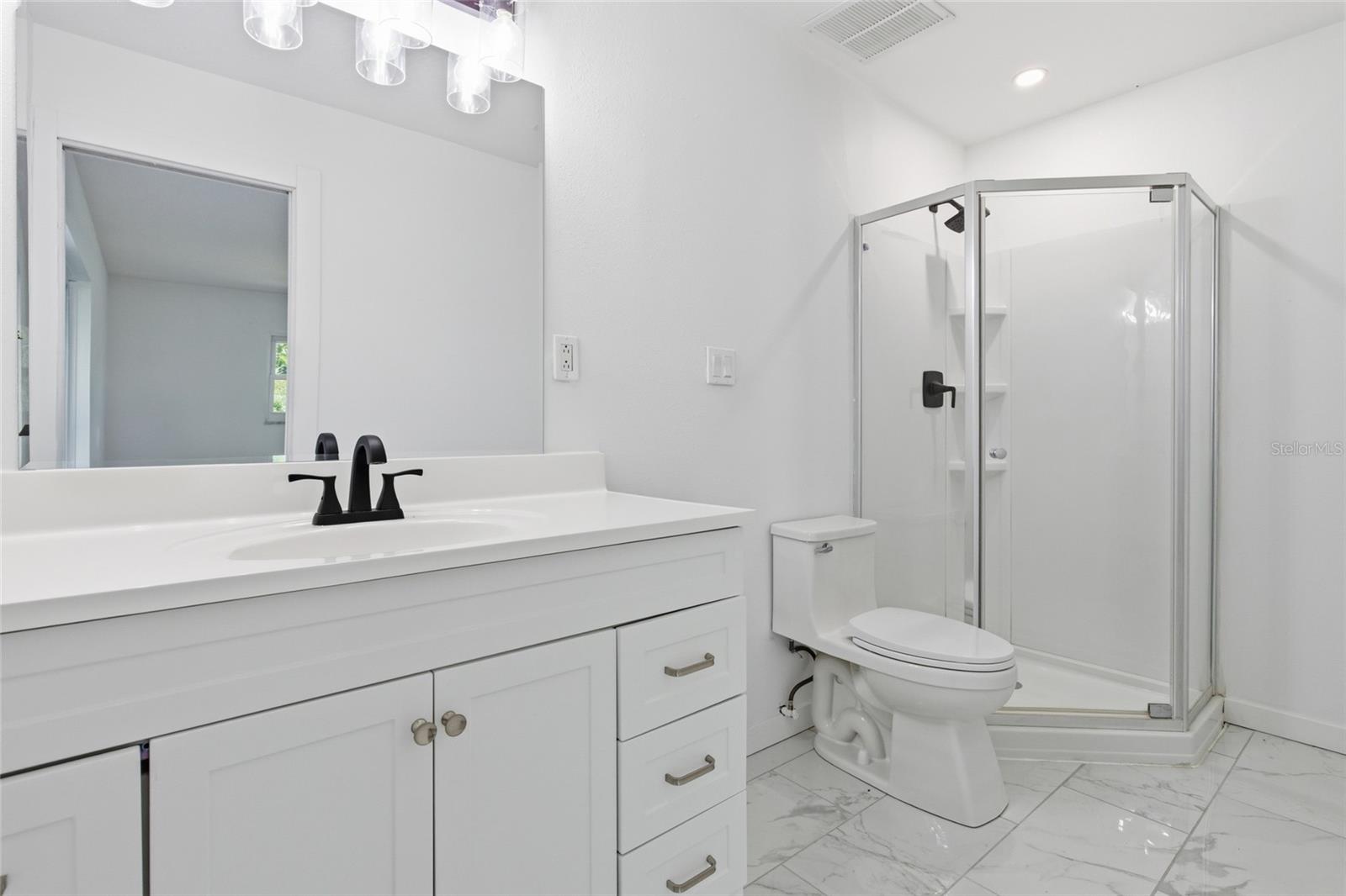 CHARLOTTE  ACRES - Residential