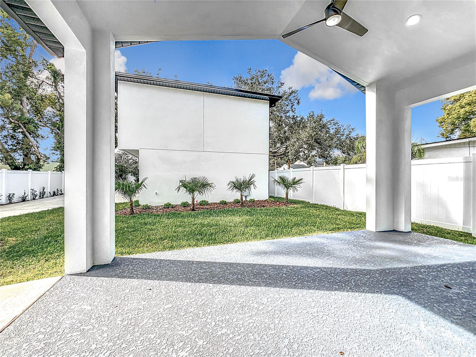 GOLFVIEW - Residential