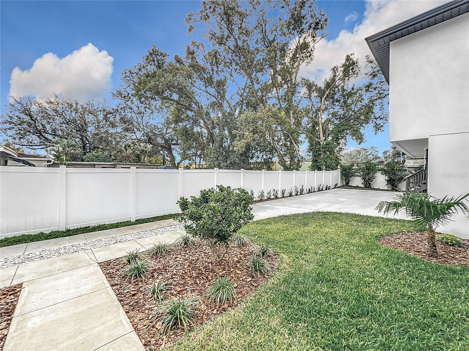 GOLFVIEW - Residential