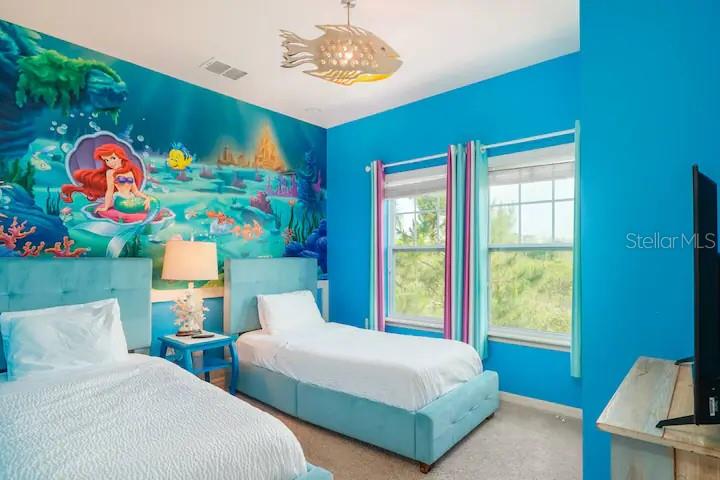 WEST LUCAYA VILLAGE - Residential