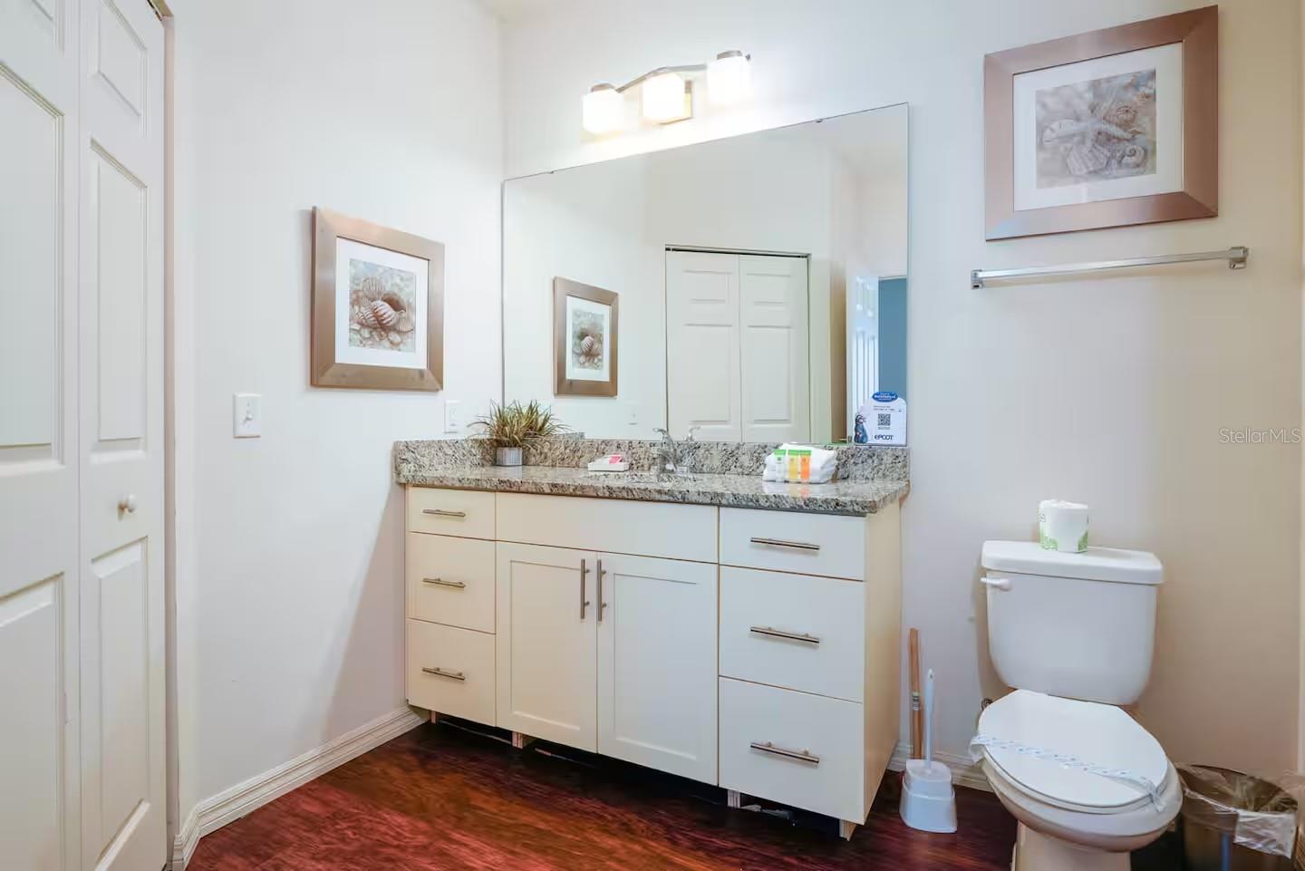 WEST LUCAYA VILLAGE - Residential