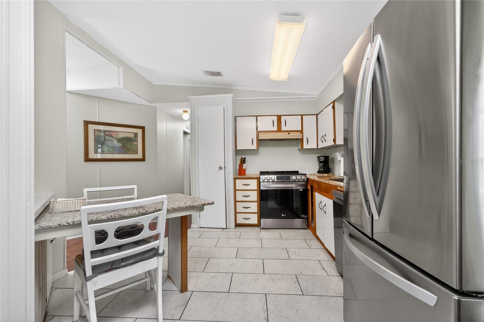 LEMON BAY ISLES PH 02 - Residential