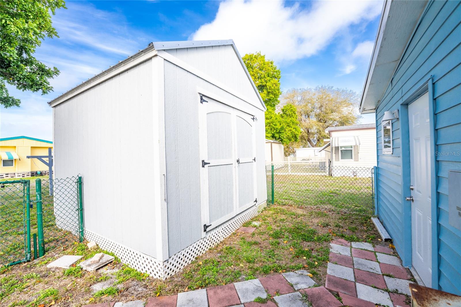 LEMON BAY ISLES PH 02 - Residential