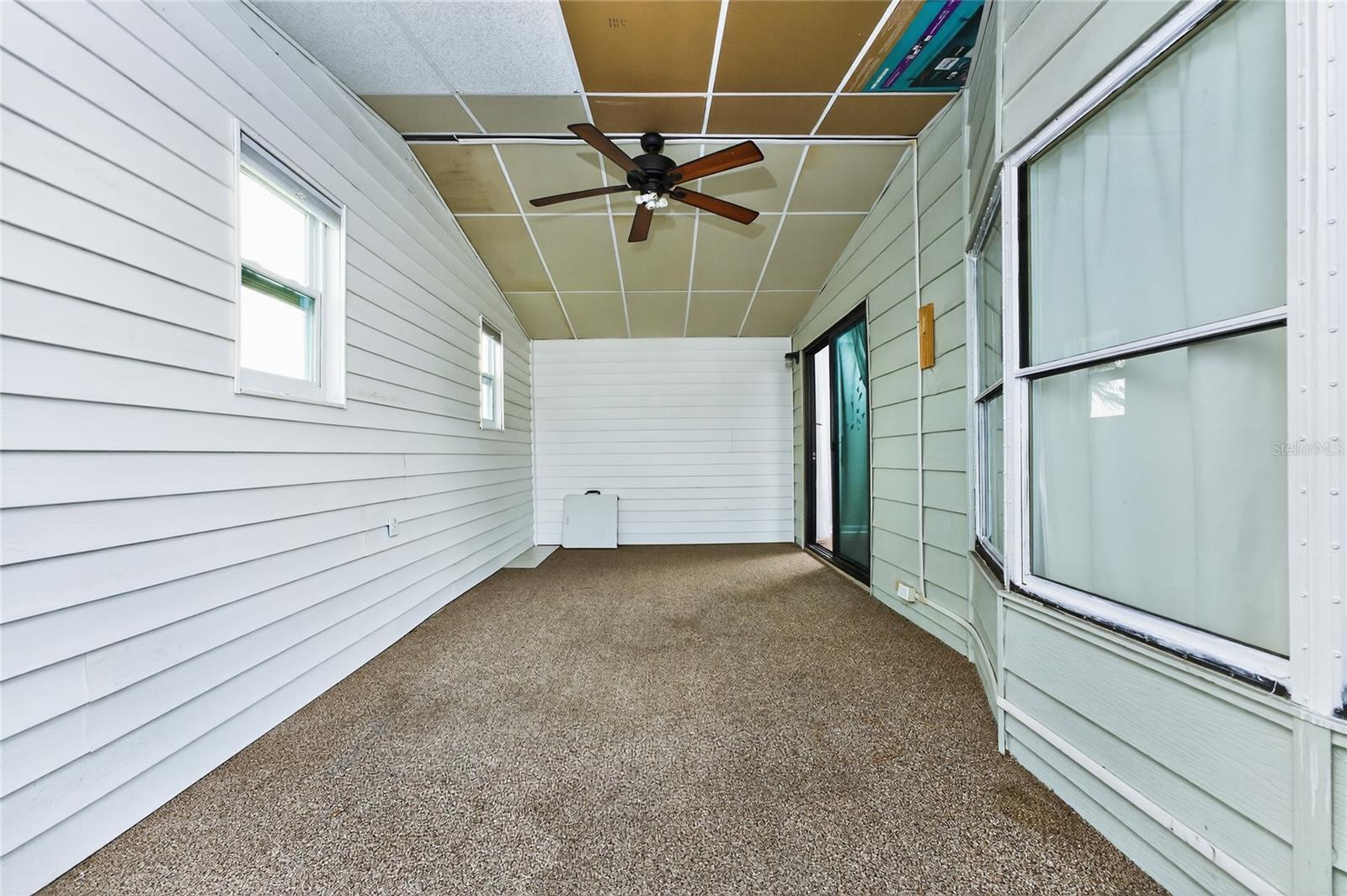 LEMON BAY ISLES PH 02 - Residential