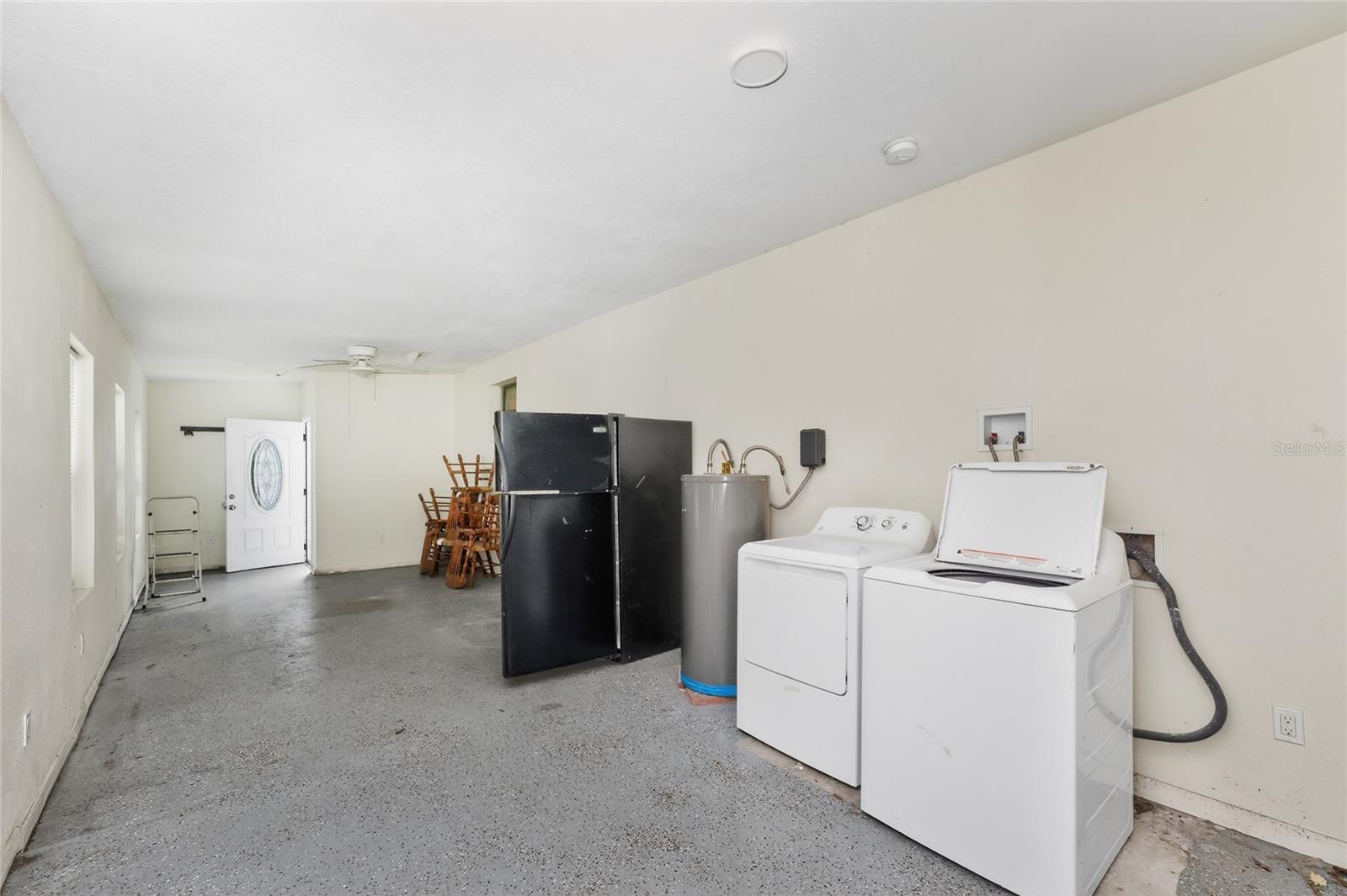 LEMON BAY ISLES PH 02 - Residential