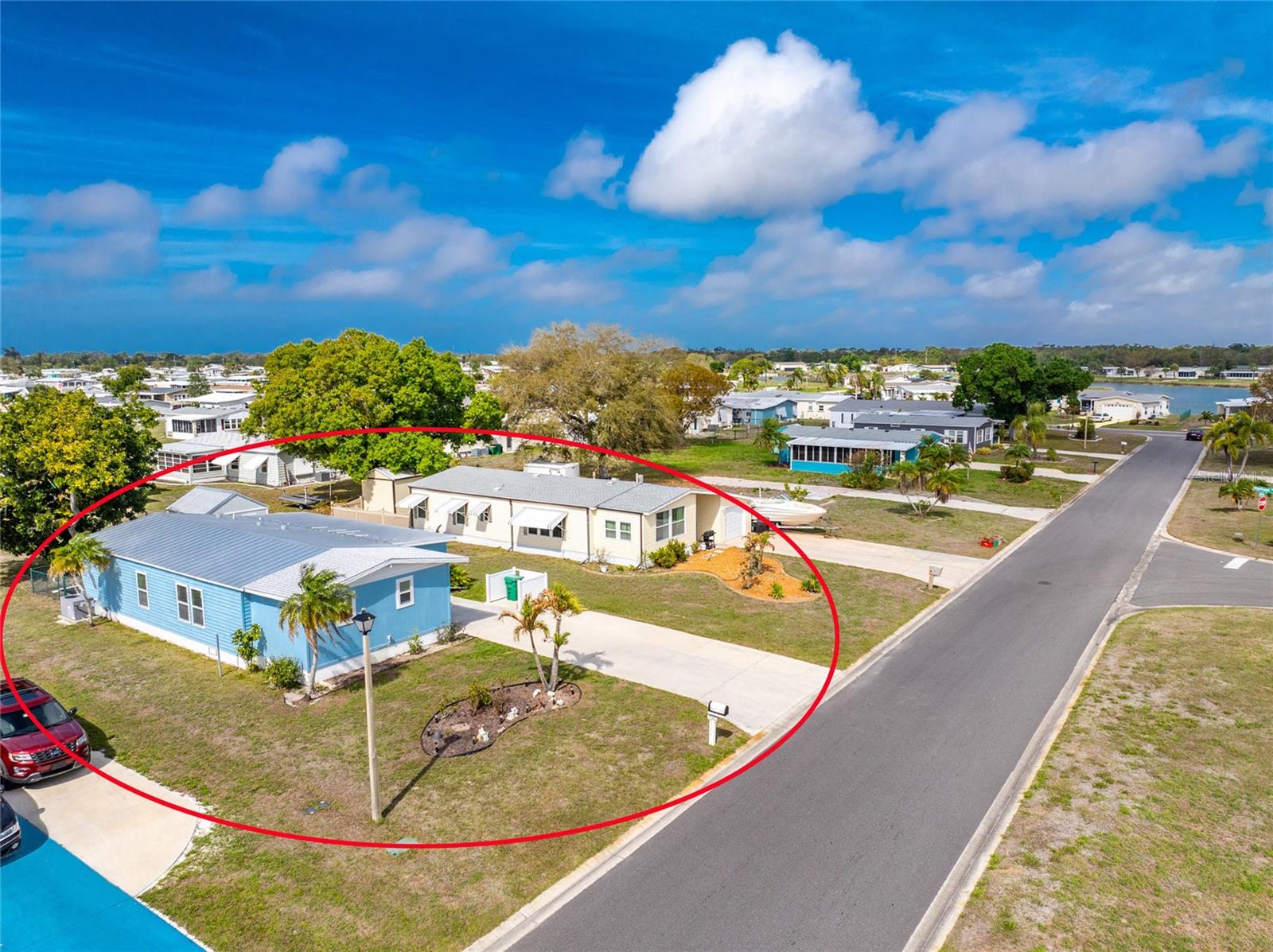 LEMON BAY ISLES PH 02 - Residential