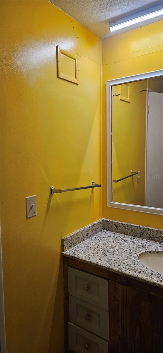 LEMON BAY ISLES PH 02 - Residential