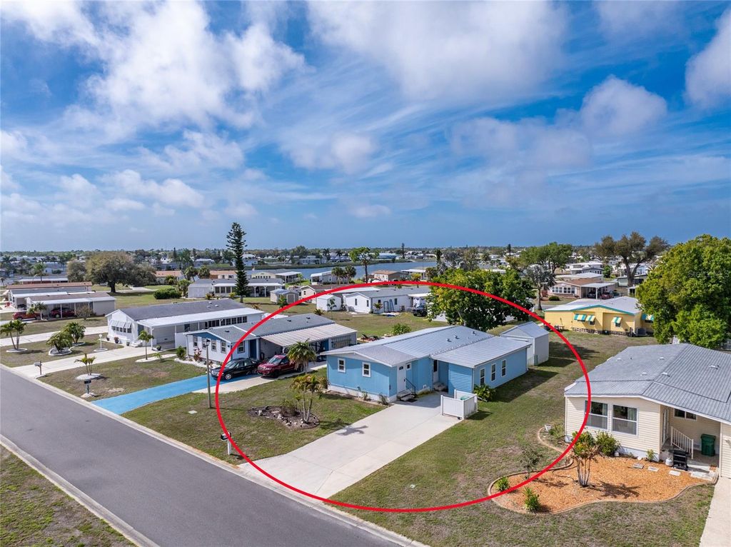 Photo of 6161 Oriole Boulevard, Englewood, FL 34224 (MLS # D6146352)