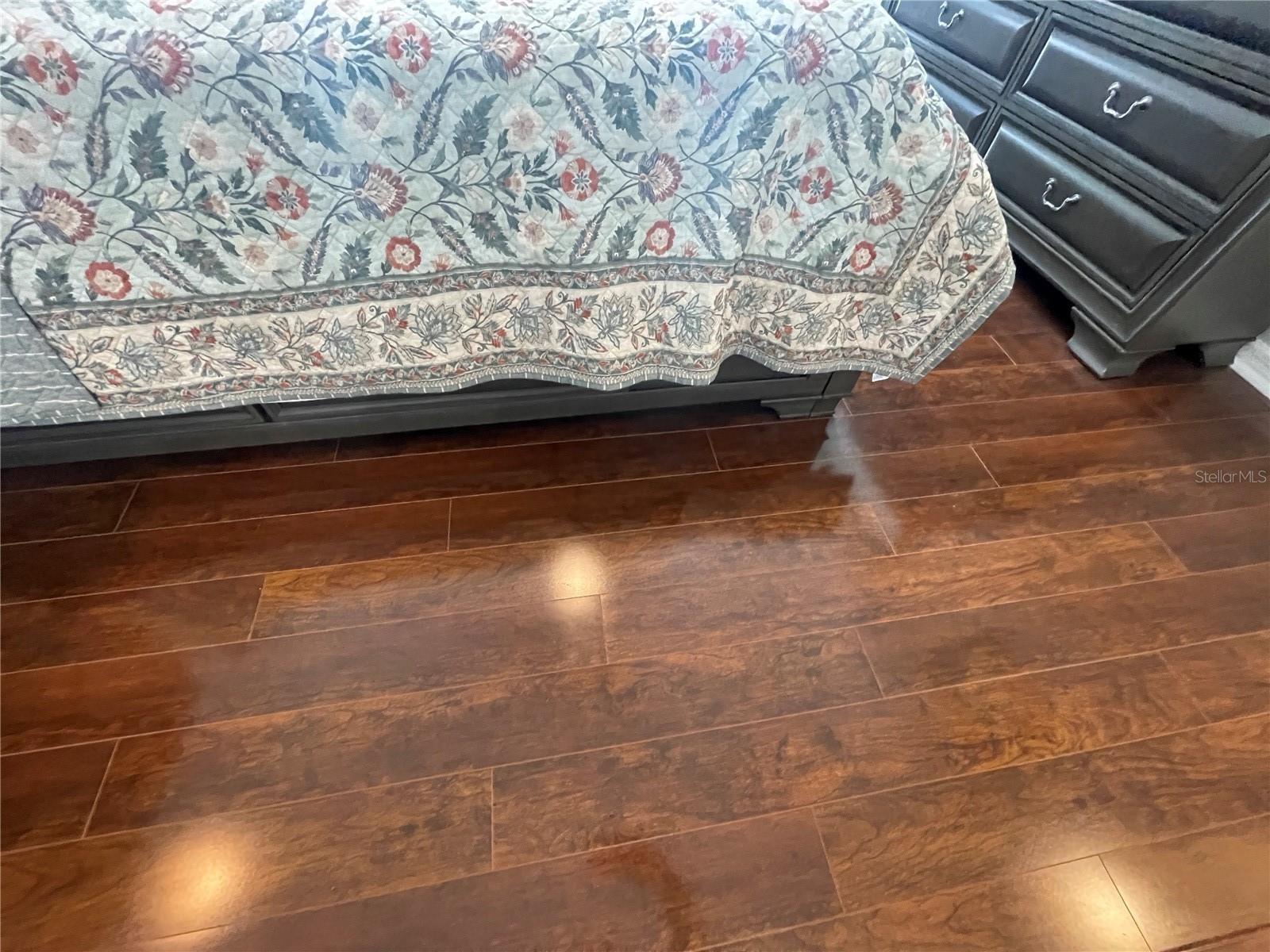 GARDENS THE CONDO - Residential Lease