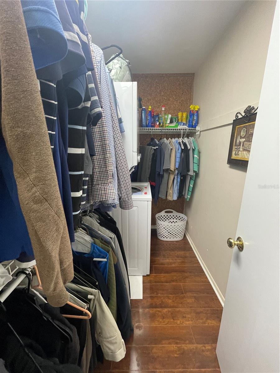 GARDENS THE CONDO - Residential Lease