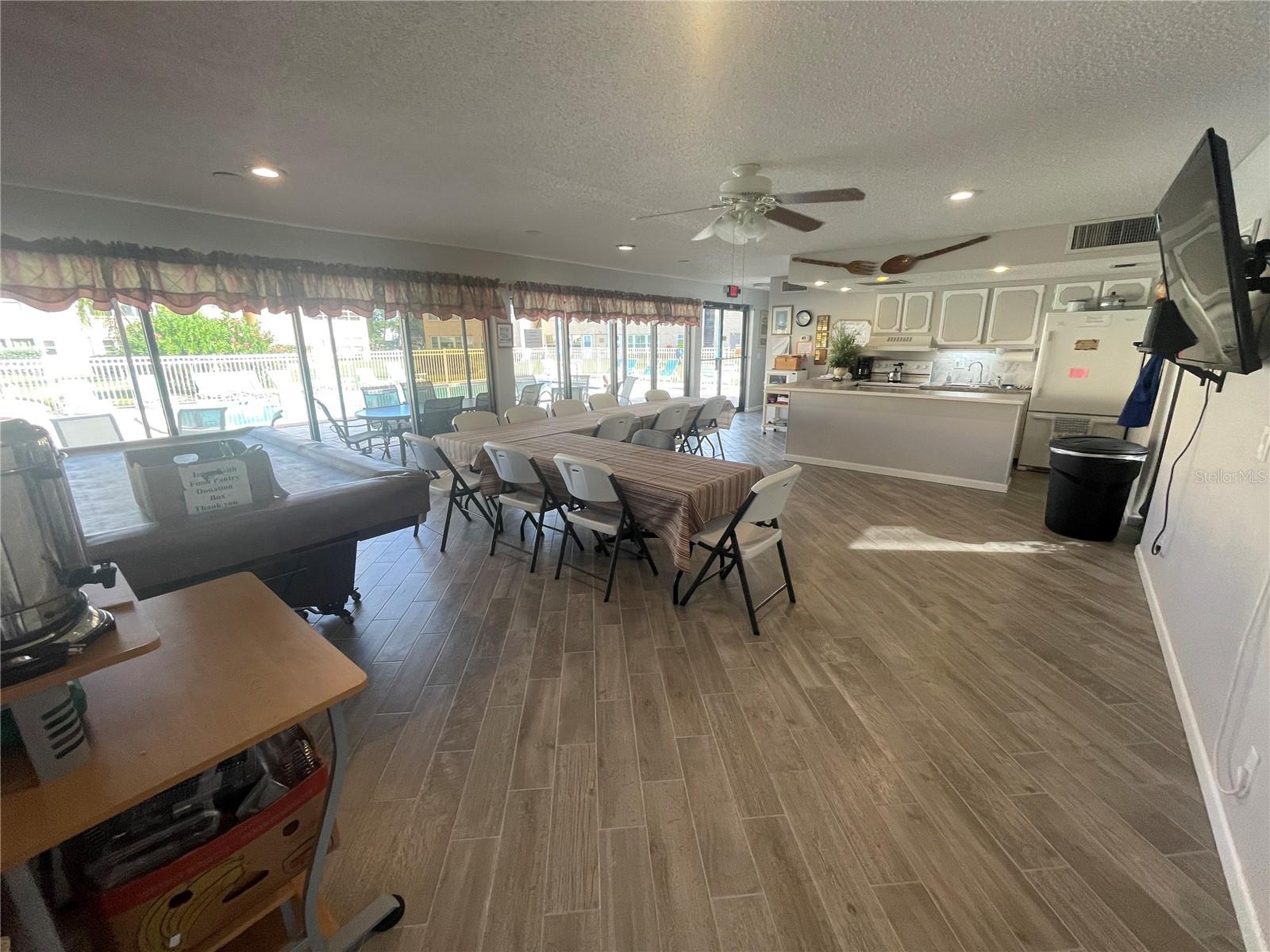 GARDENS THE CONDO - Residential Lease