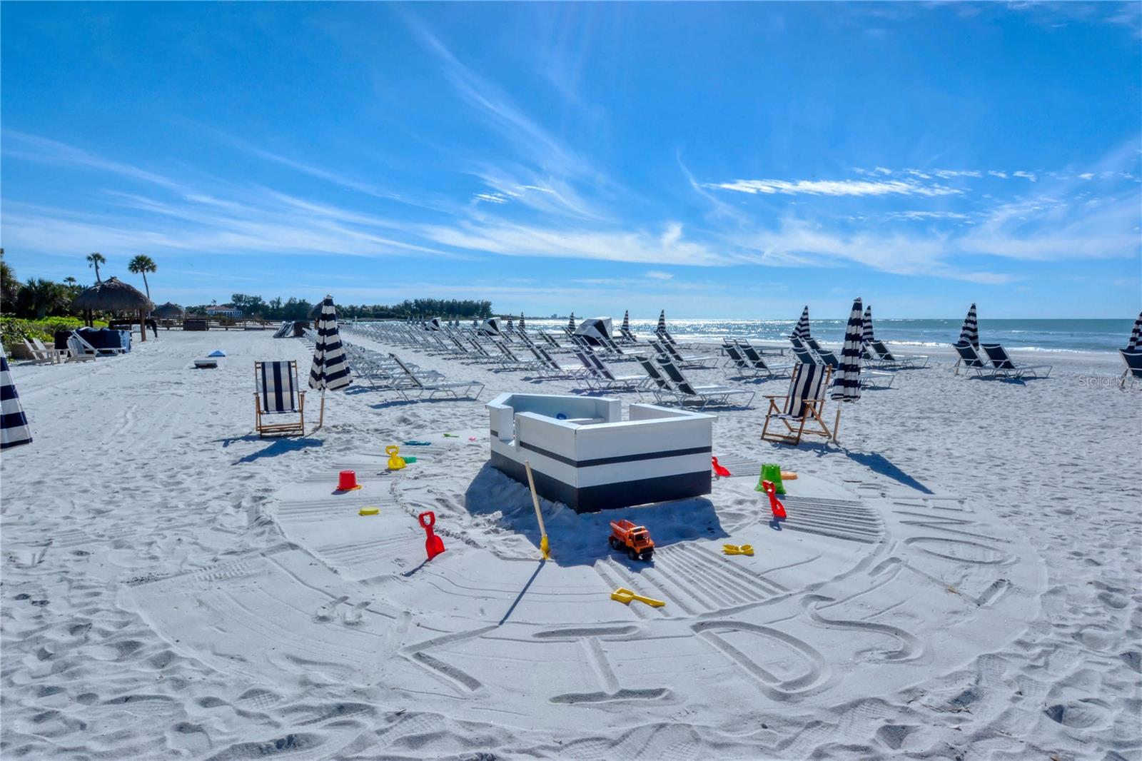 INN ON THE BEACH - Residential