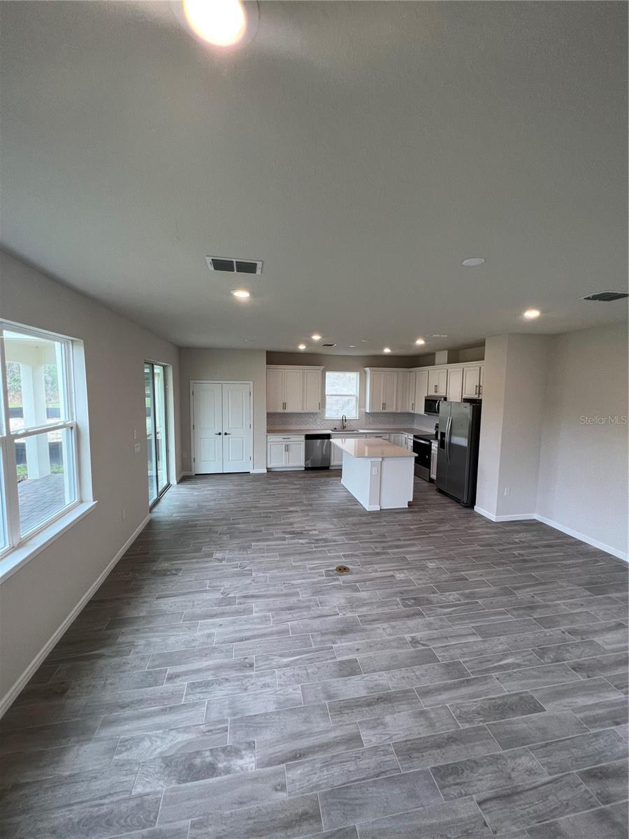 SERENOA LAKES - Residential