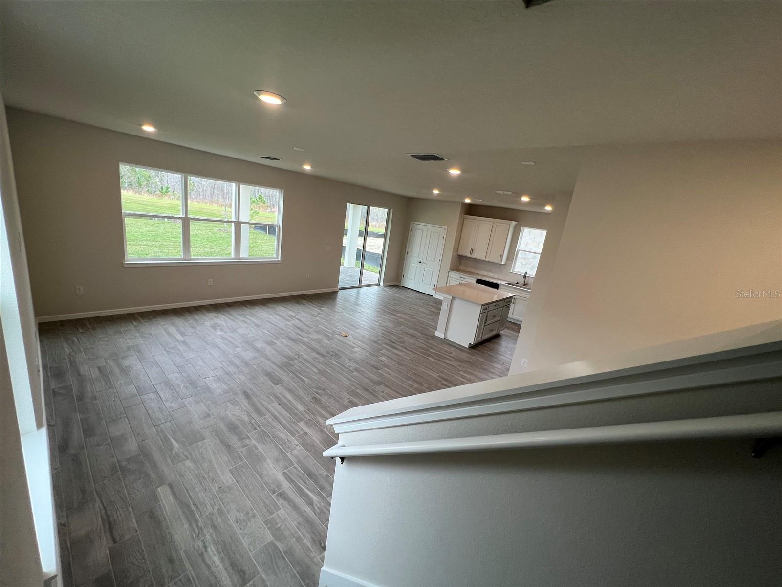 SERENOA LAKES - Residential