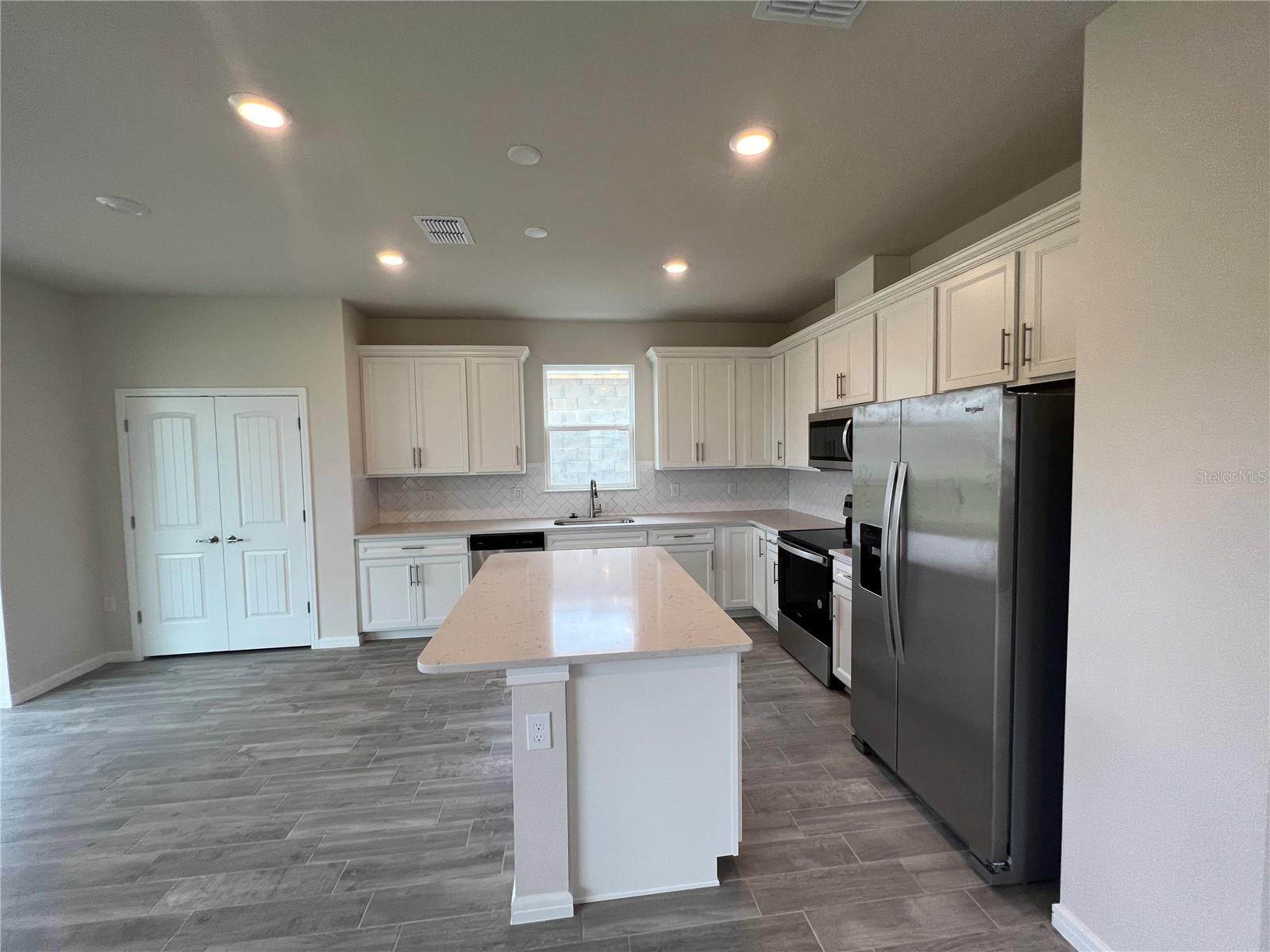 SERENOA LAKES - Residential