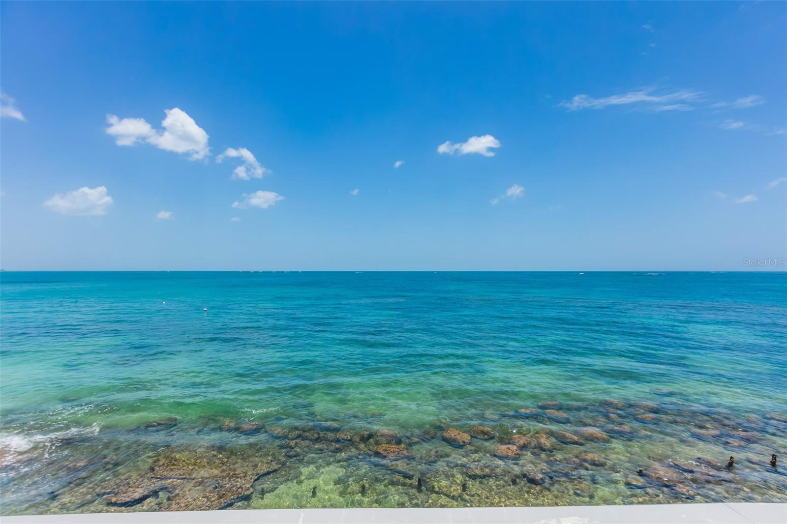 AZURE BEACH - Residential