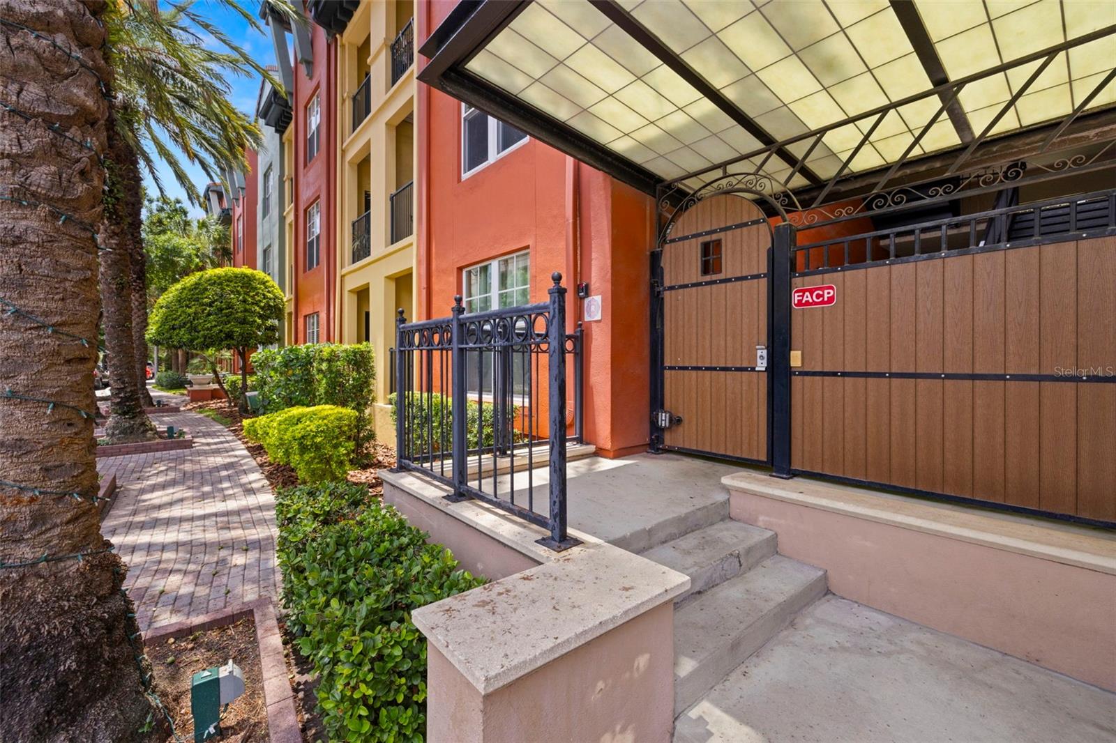 THE MADISON AT SOHO II CONDO - Residential