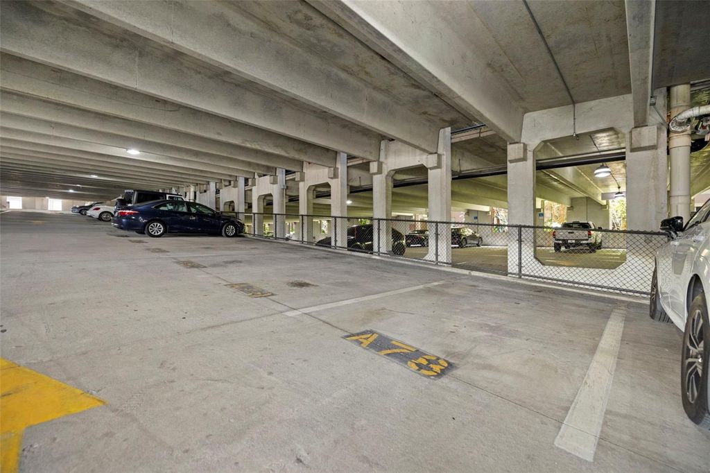 Photo of 2410 W Azeele Street #214, Tampa, FL 33609 (MLS # TB8466614)