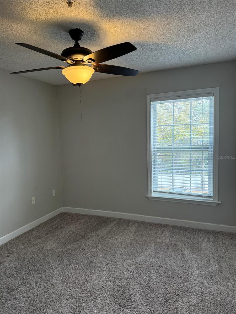 MIRIADA CONDO - Residential