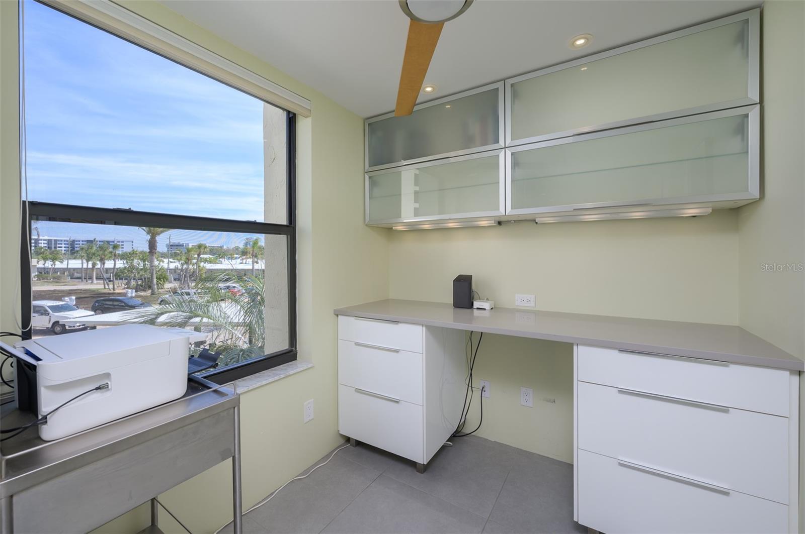 GULF & BAY CLUB PH 2 - Residential