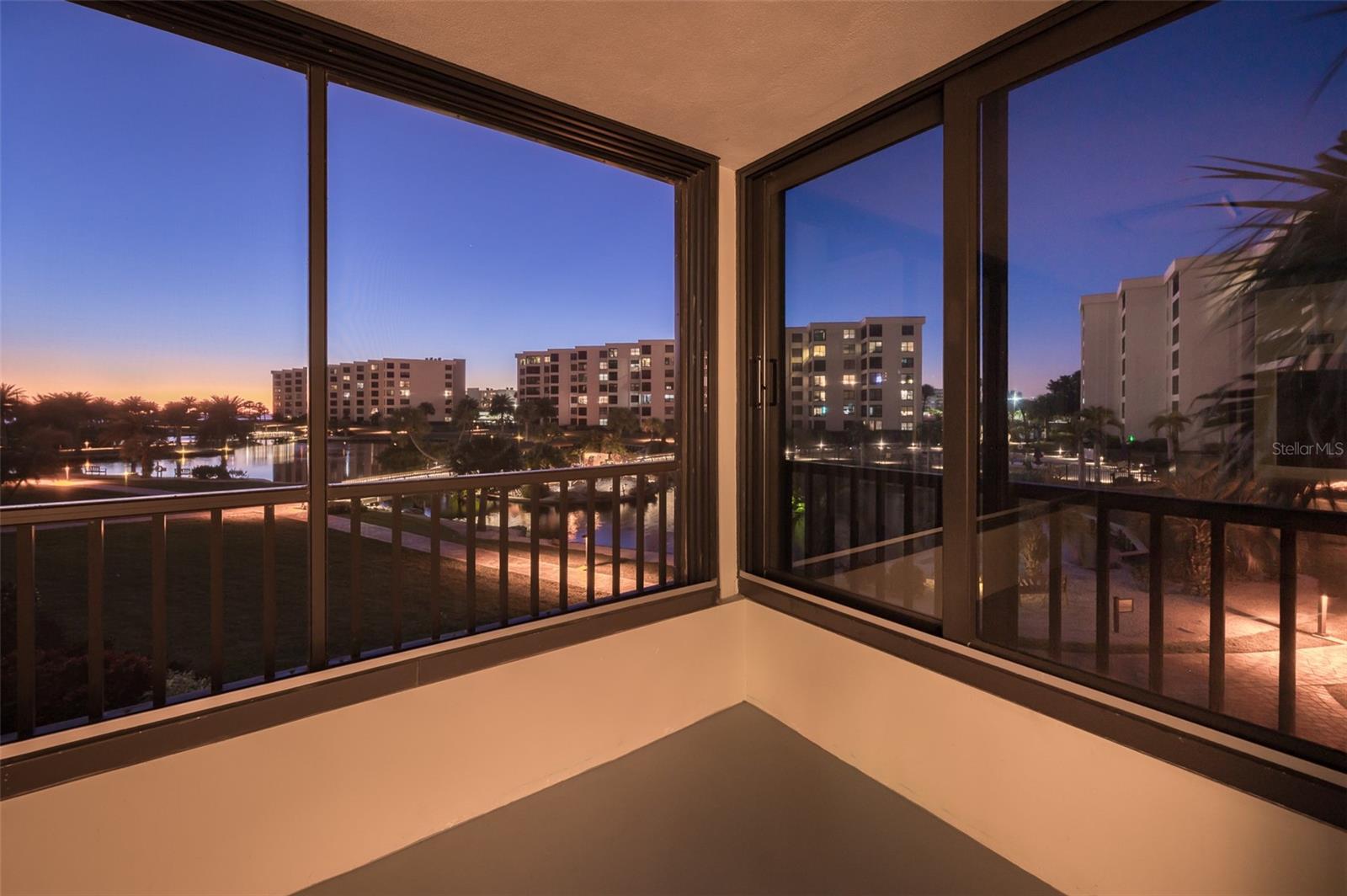 GULF & BAY CLUB PH 2 - Residential