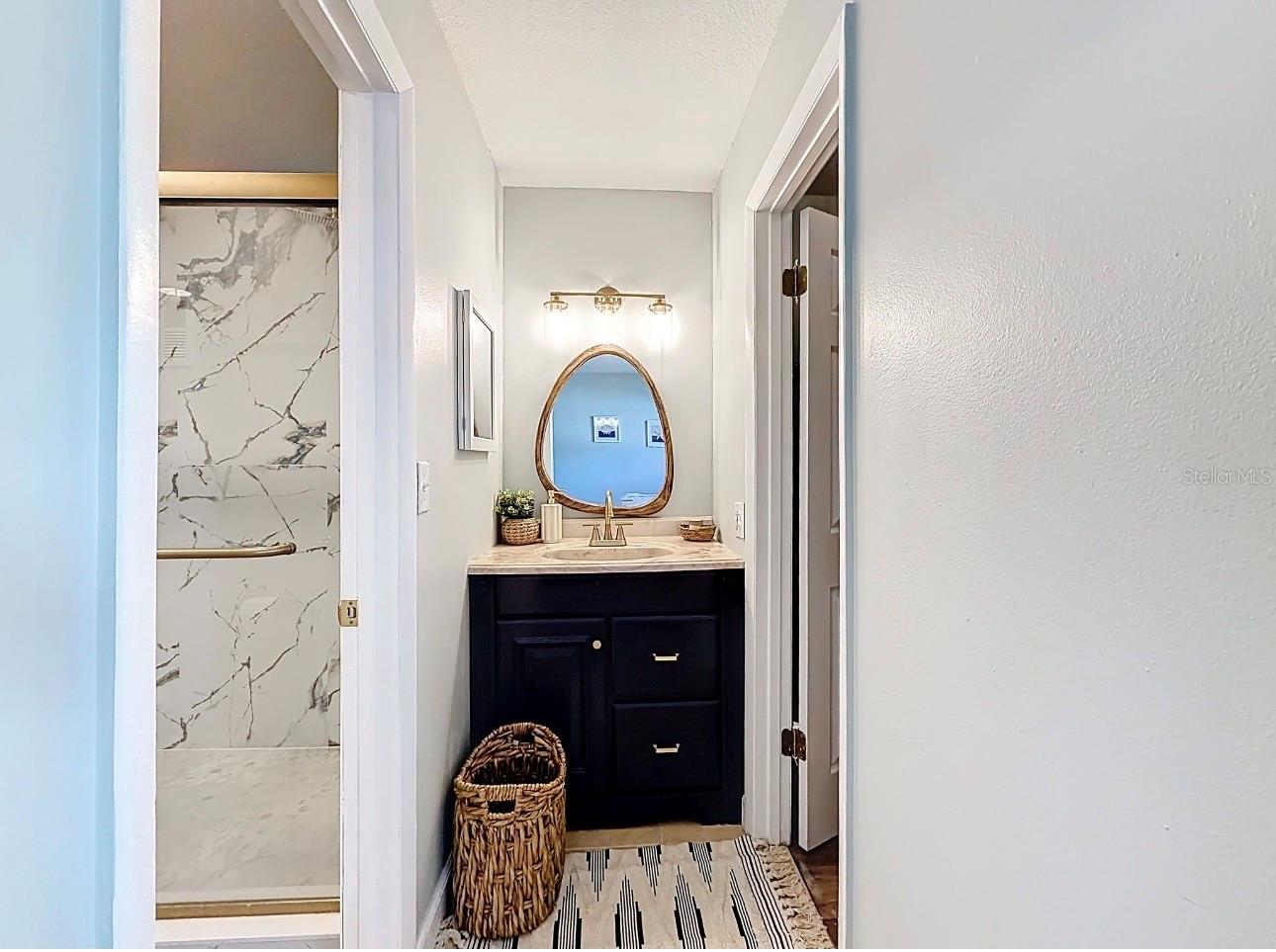 WHISPER WOOD TWNHMS CONDO - Residential