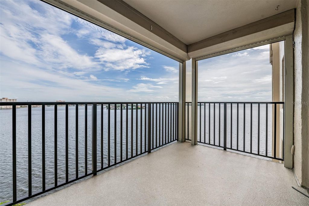 Photo of 6322 Palma Del Mar Boulevard S #1107, St Petersburg, FL 33715 (MLS # TB8389151)