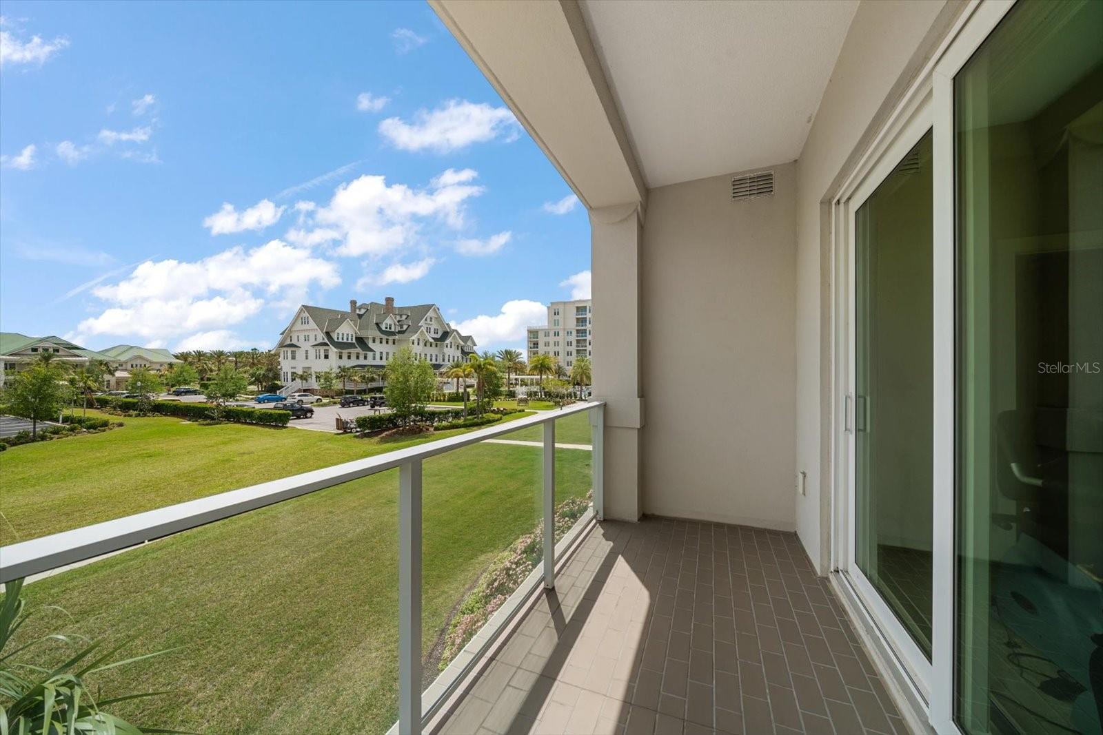 BELLEVIEW PLACE - Residential