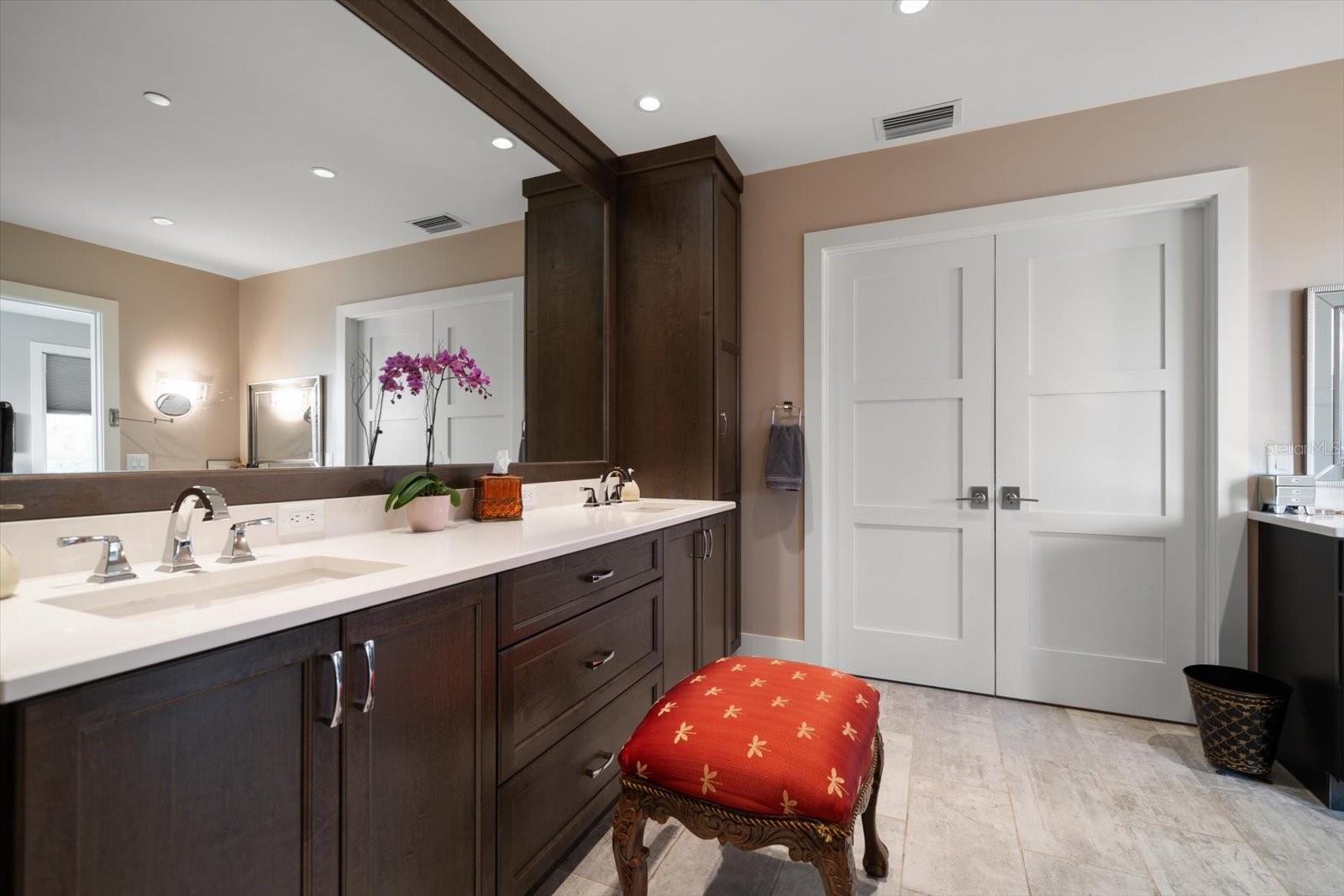 BELLEVIEW PLACE - Residential