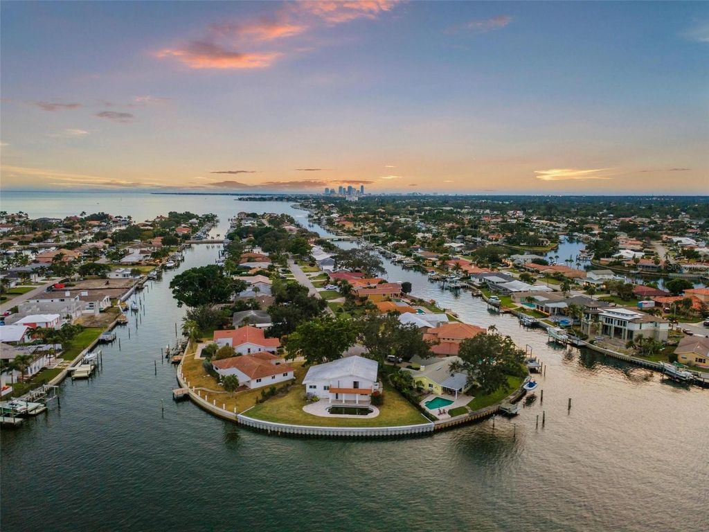 Photo of 2096 Iowa Avenue NE, St Petersburg, FL 33703 (MLS # TB8430319)