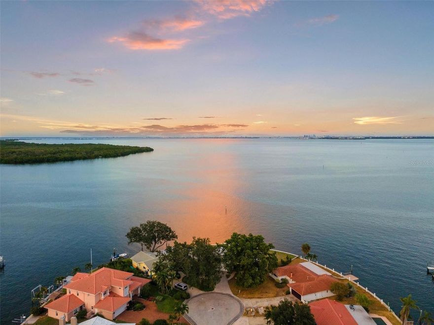 Build Your Dream Waterfront Retreat in Venetian Isles. This is an extraordinary opportunity in the highly sought-after community of Venetian Isles in St. Petersburg. This nearly ¼-acre waterfront lot (138 feet of seawall) offers a blank canvas to design and build the coastal home you’ve always envisioned.
The property has a brand-new seawall (138ft) and delivers some of the most spectacular views in Tampa Bay. Enjoy panoramic vistas of Weedon Island, downtown Tampa, and the open waters of Tampa Bay.
Set in a premier boating community known for its deep-water canals, wide open views, and luxury residences, this homesite places you just minutes by boat to the Gulf, and a short drive to vibrant downtown St. Petersburg with its dining, arts, and entertainment. Being sold for land value only.