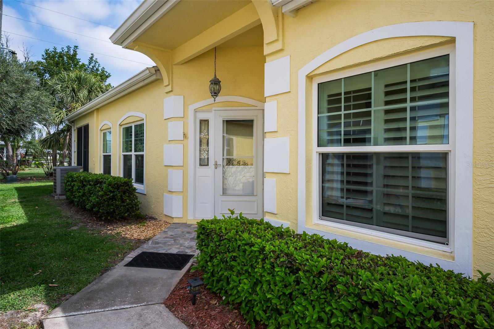 QUEEN ANNE GATE - Residential