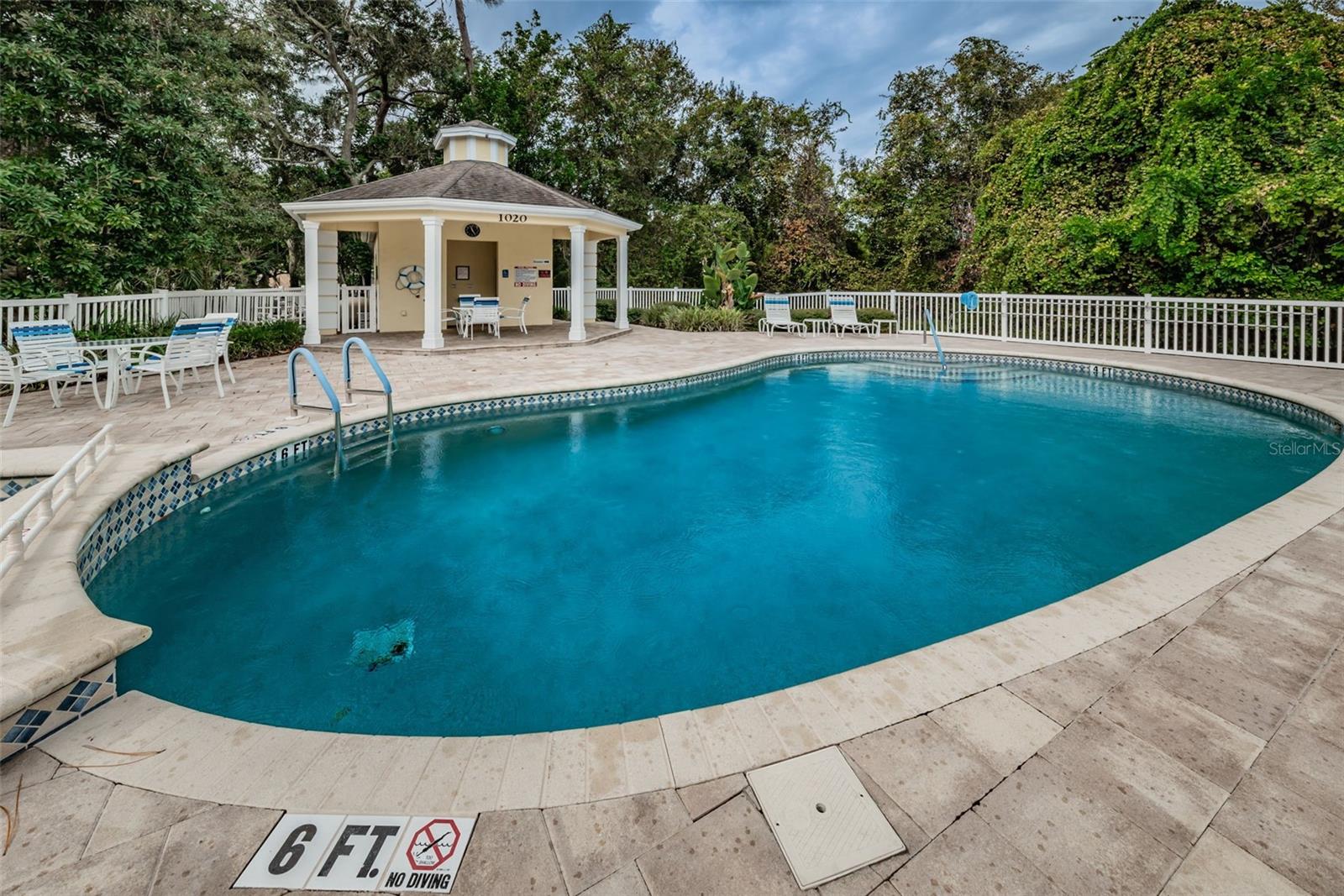 QUEEN ANNE GATE - Residential