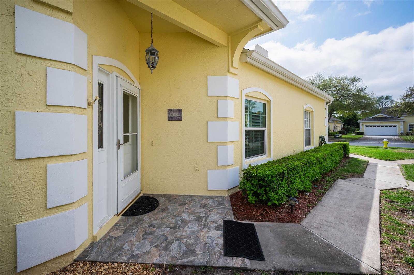 QUEEN ANNE GATE - Residential