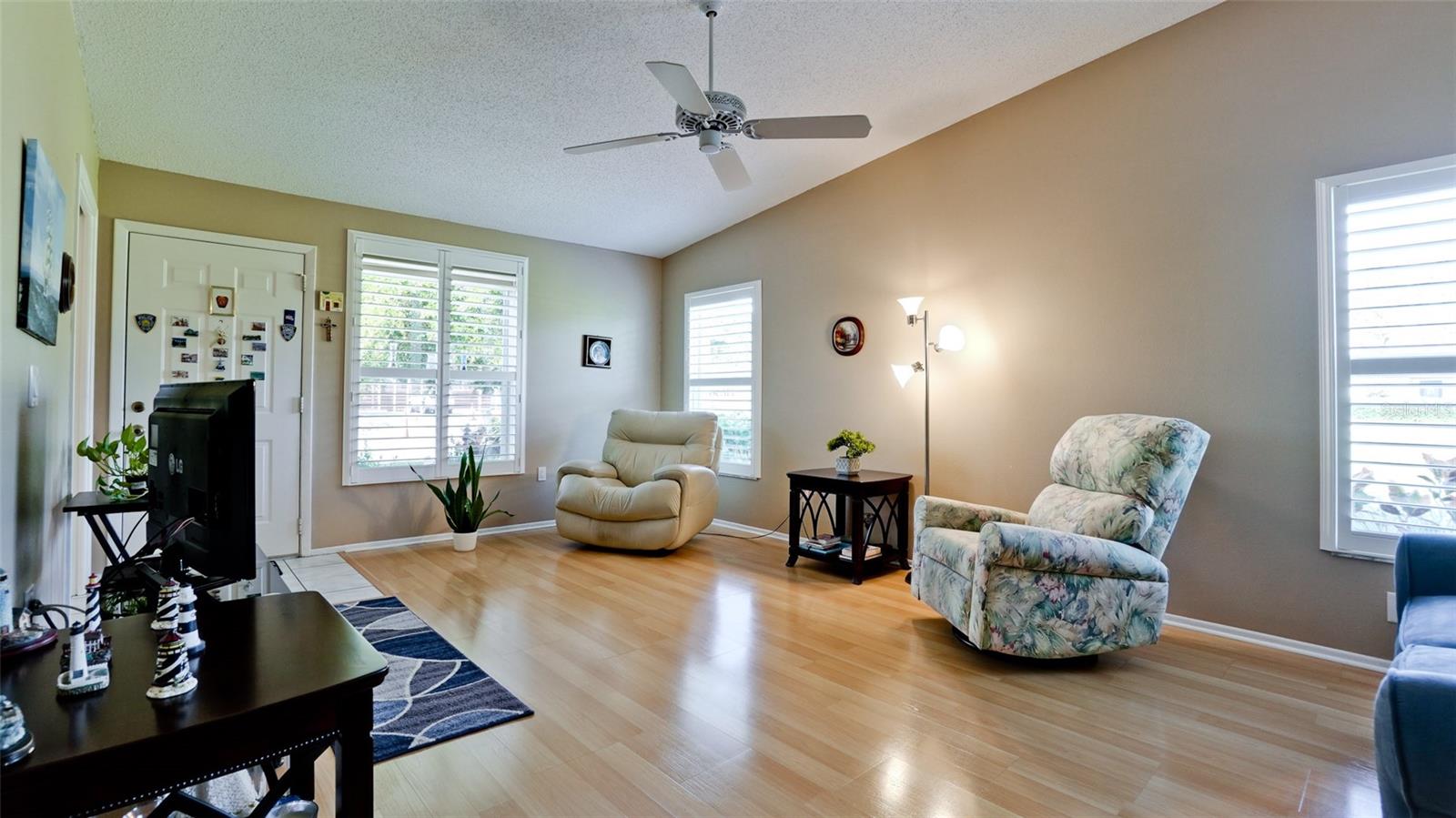 COUNTRY VILLAGE SEC 11 - Residential Lease