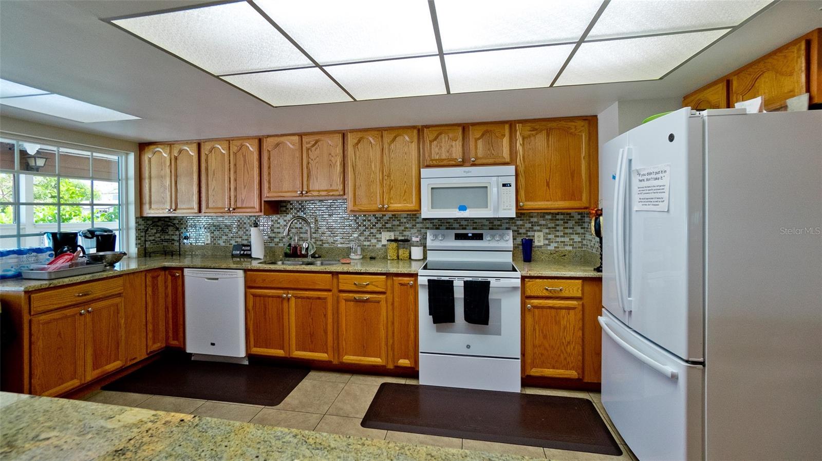COUNTRY VILLAGE SEC 11 - Residential Lease