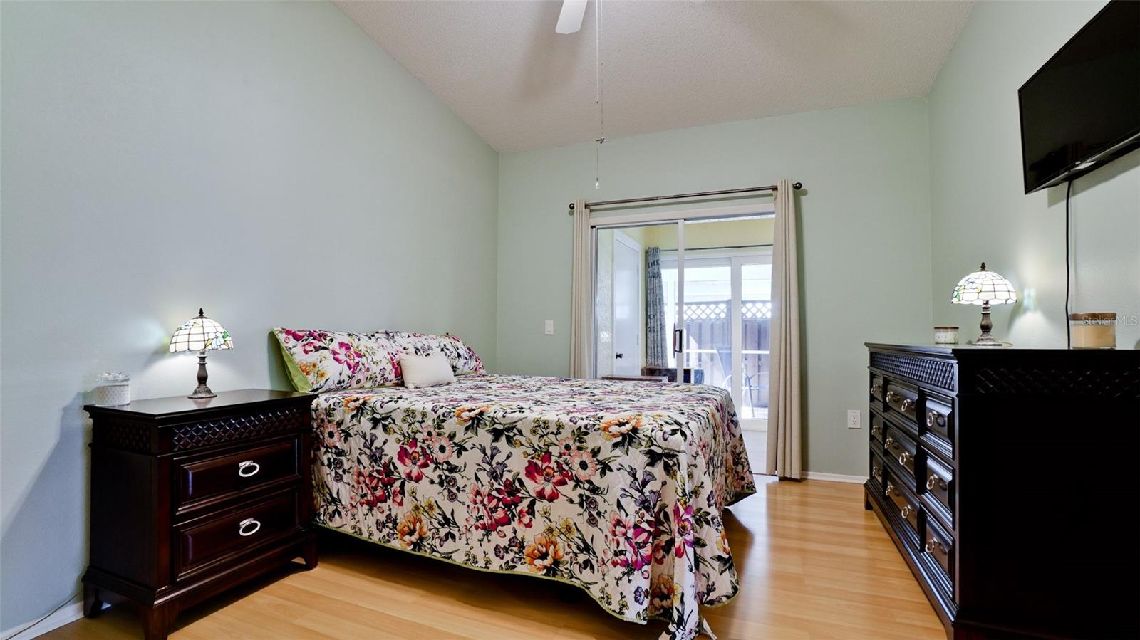 COUNTRY VILLAGE SEC 11 - Residential Lease