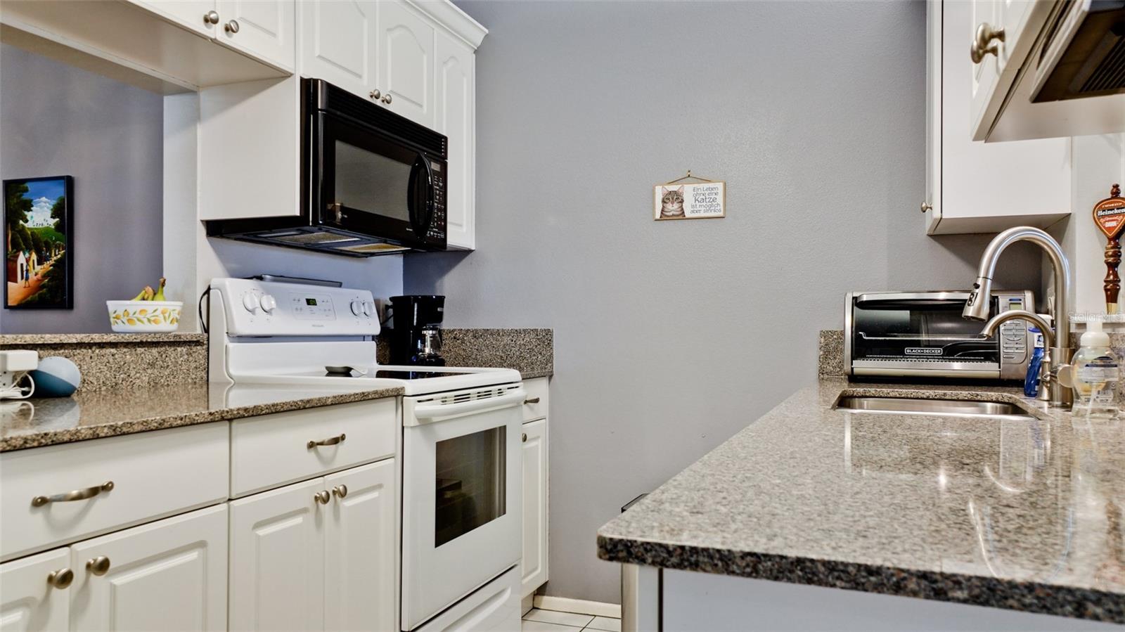 COUNTRY VILLAGE SEC 11 - Residential Lease