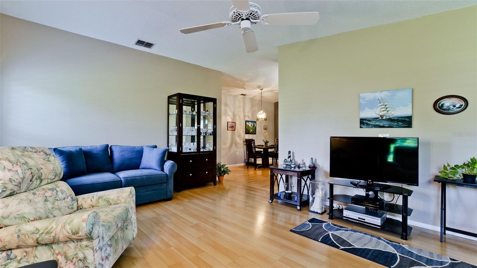 COUNTRY VILLAGE SEC 11 - Residential Lease