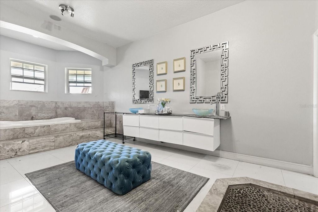 Photo of 11250 Mcmullen Road, Riverview, FL 33569 (MLS # O6368225)