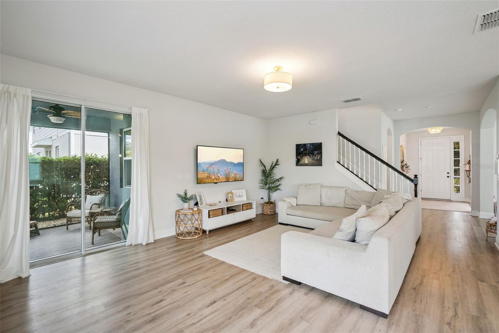 1606 CHELSEA MANOR CIRCLE