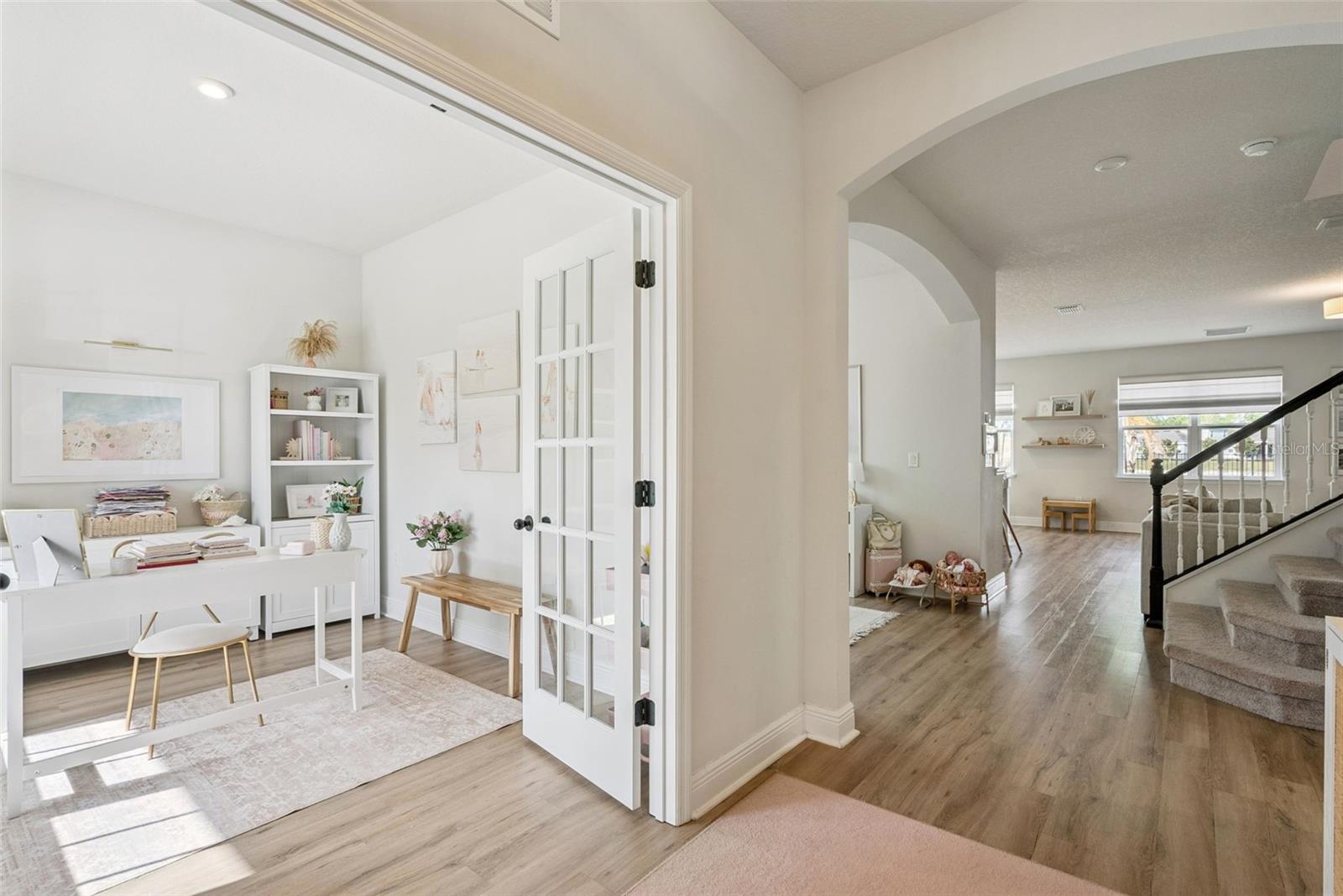 1606 CHELSEA MANOR CIRCLE