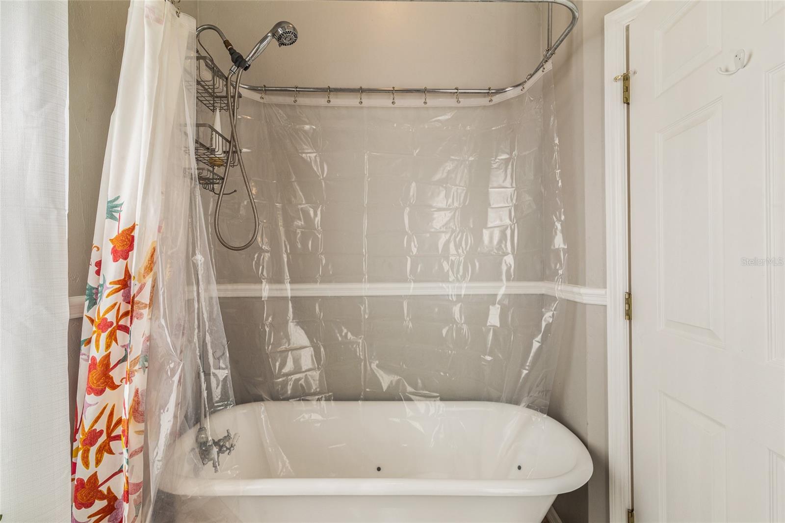 DOIG ROBERTSON - Commercial Sale