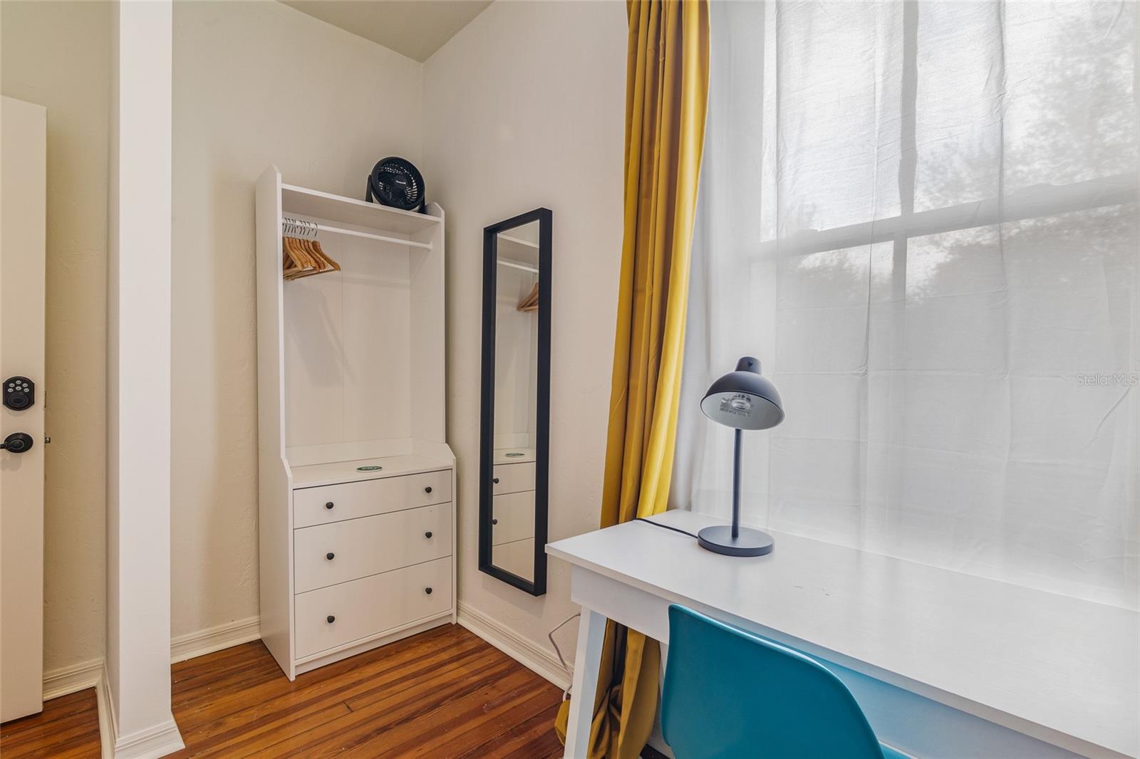 DOIG ROBERTSON - Commercial Sale