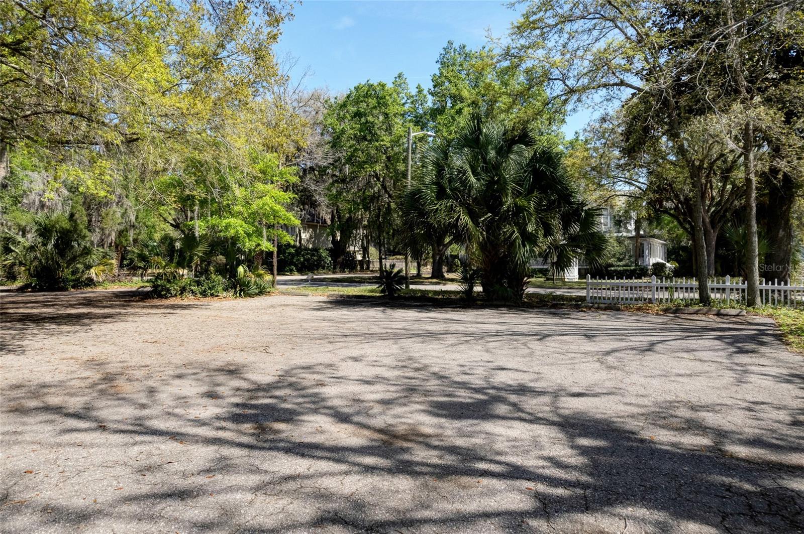 DOIG ROBERTSON - Commercial Sale