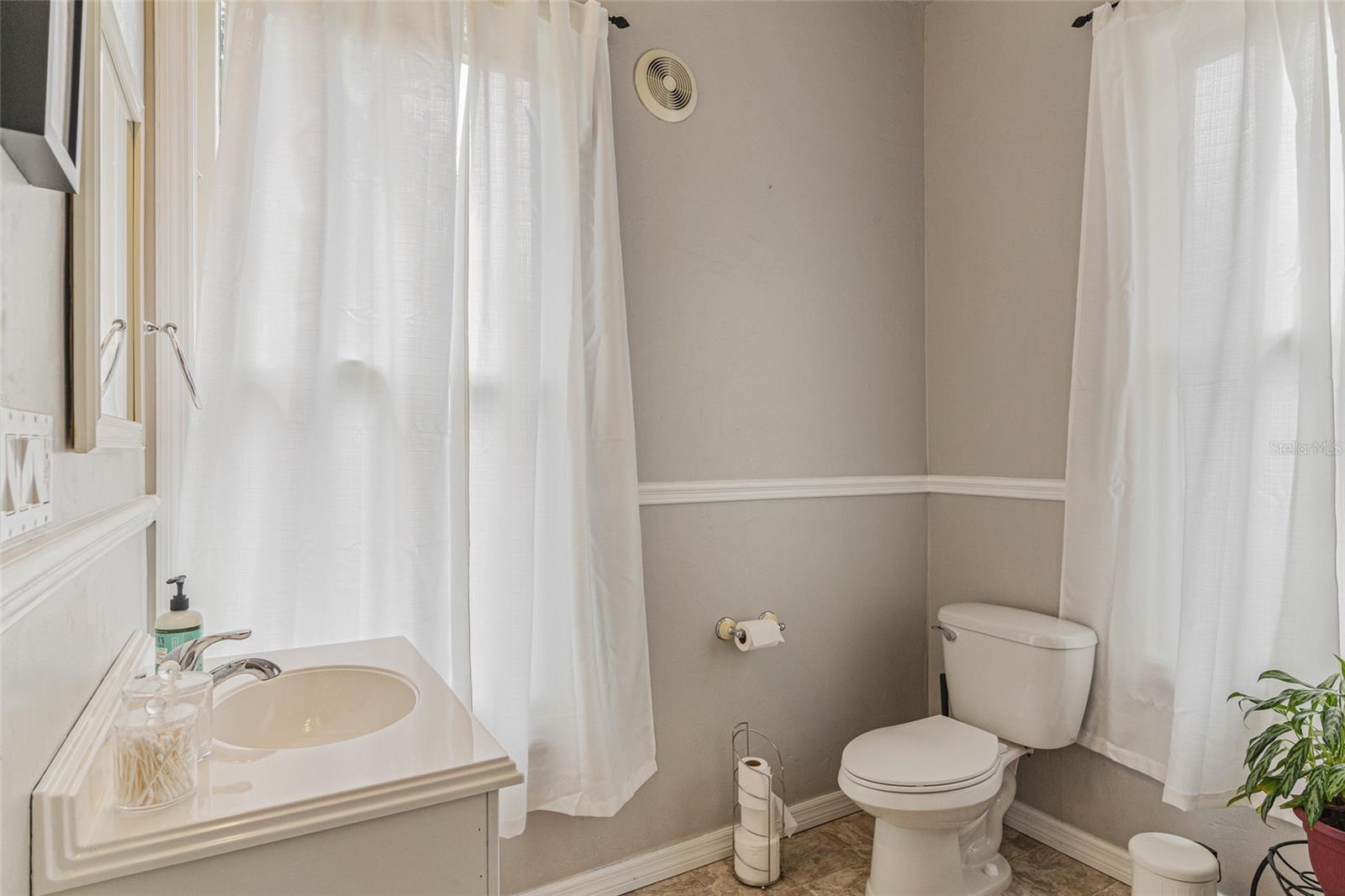 DOIG ROBERTSON - Commercial Sale