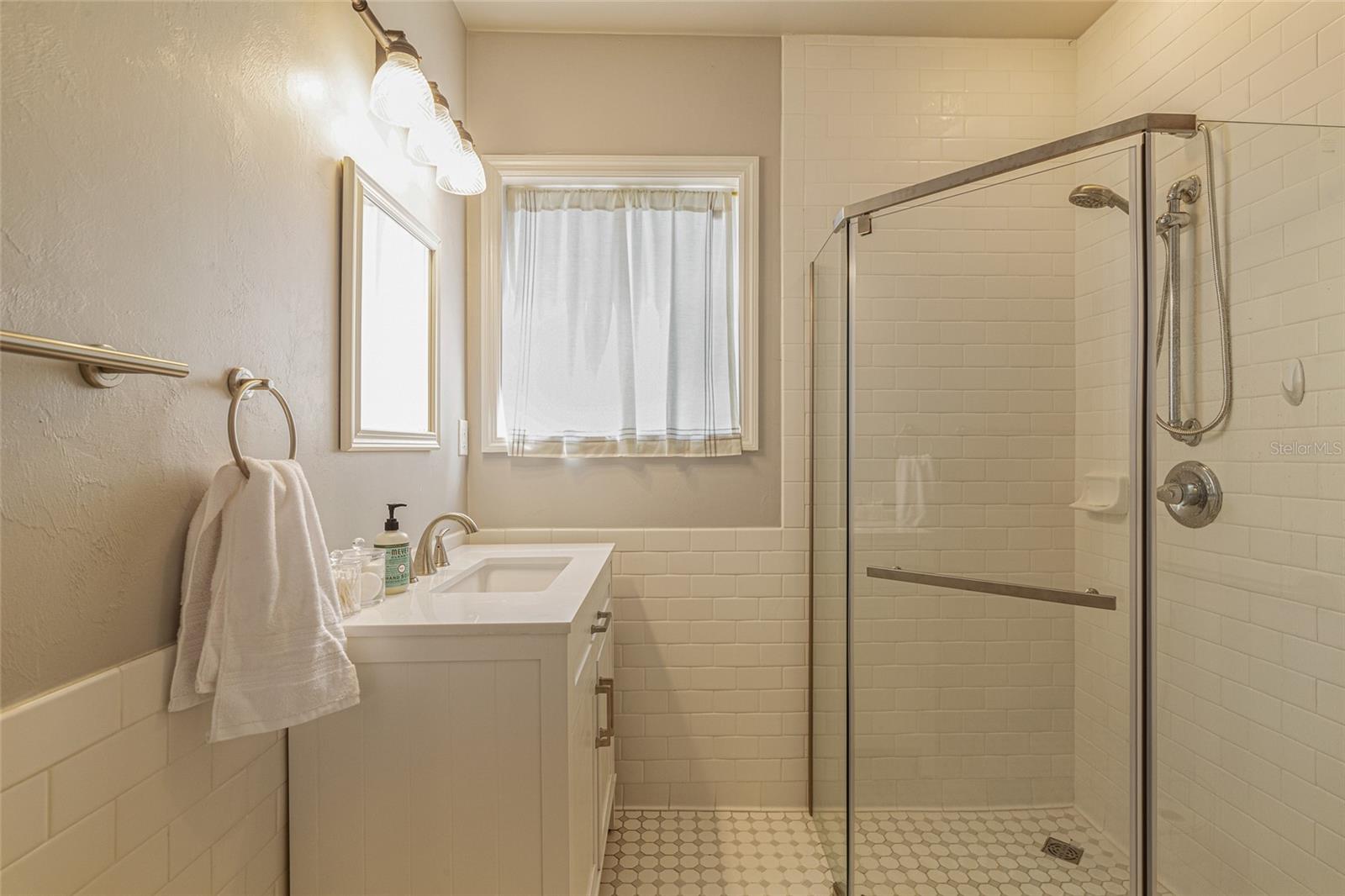 DOIG ROBERTSON - Commercial Sale